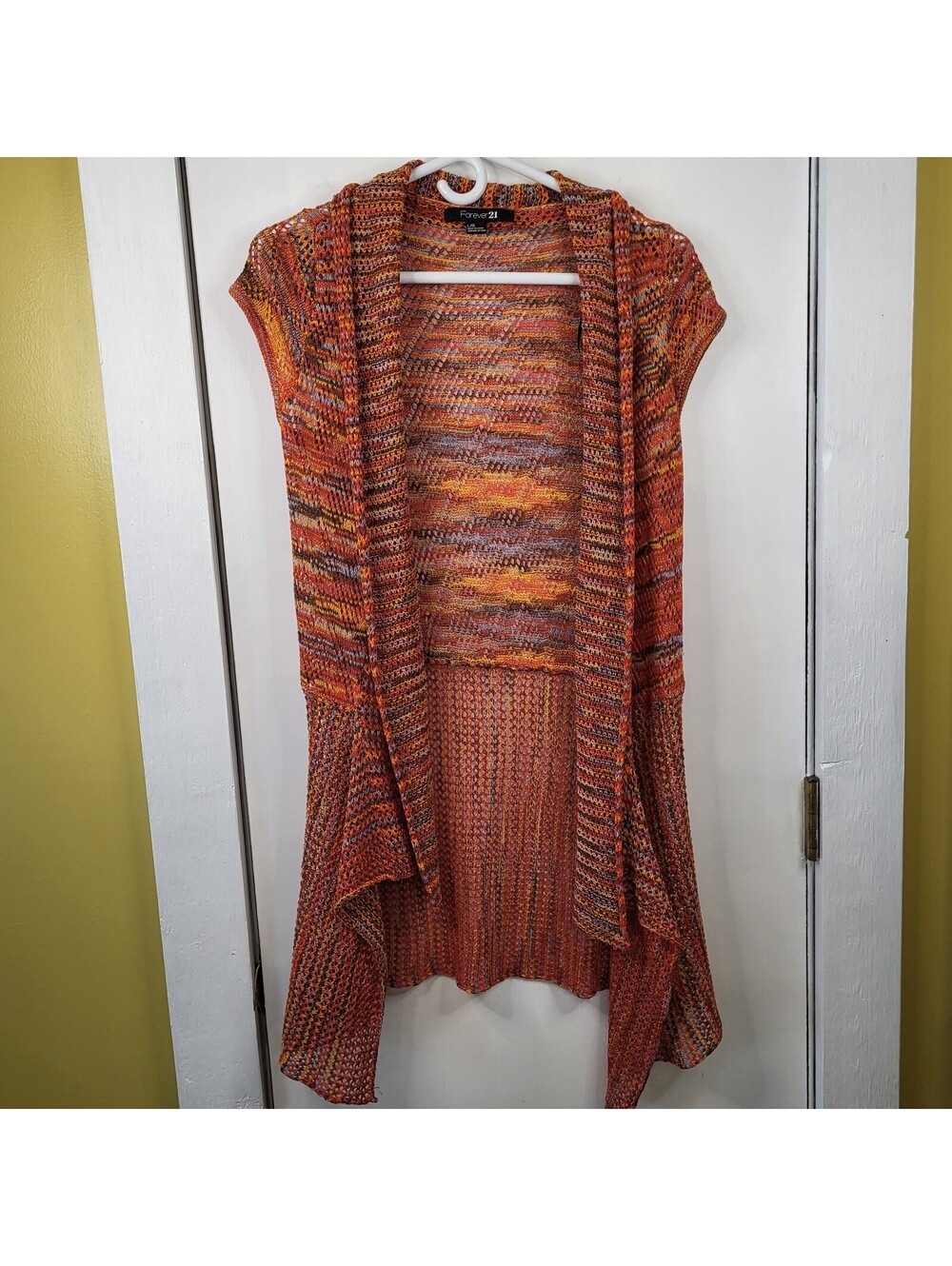 Forever 21 boho knit vest features a multicolor design and an open weave texture